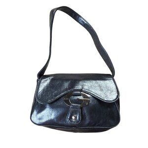 Vintage 2000s Guess Black Vegan Leather Shoulder Bag With Flap Closure